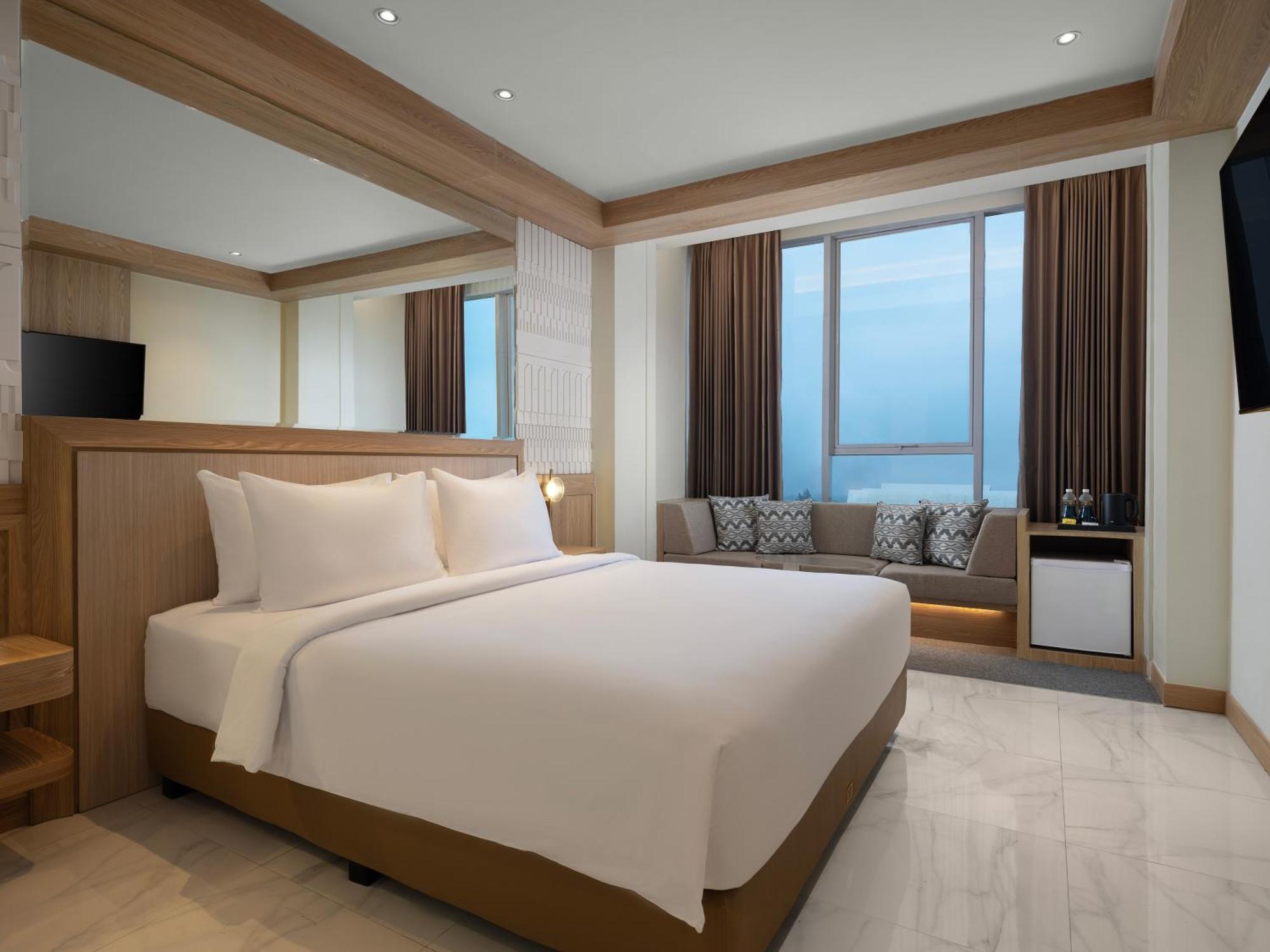 Golden Hill By Golden Tulip Ξενοδοχείο Tlekung Εξωτερικό φωτογραφία